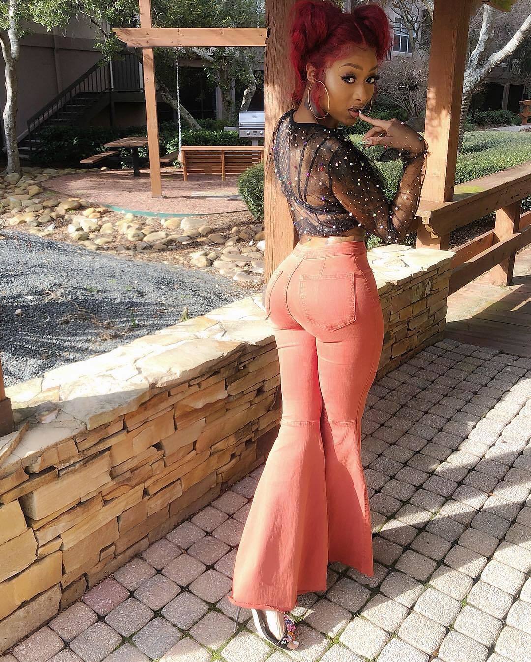 Ebony Clothed mh — 29