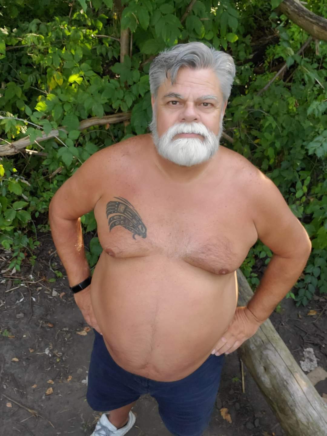 MY FAVORITE CHUBBY DADDY BEARS AND OLDER MEN. — 9
