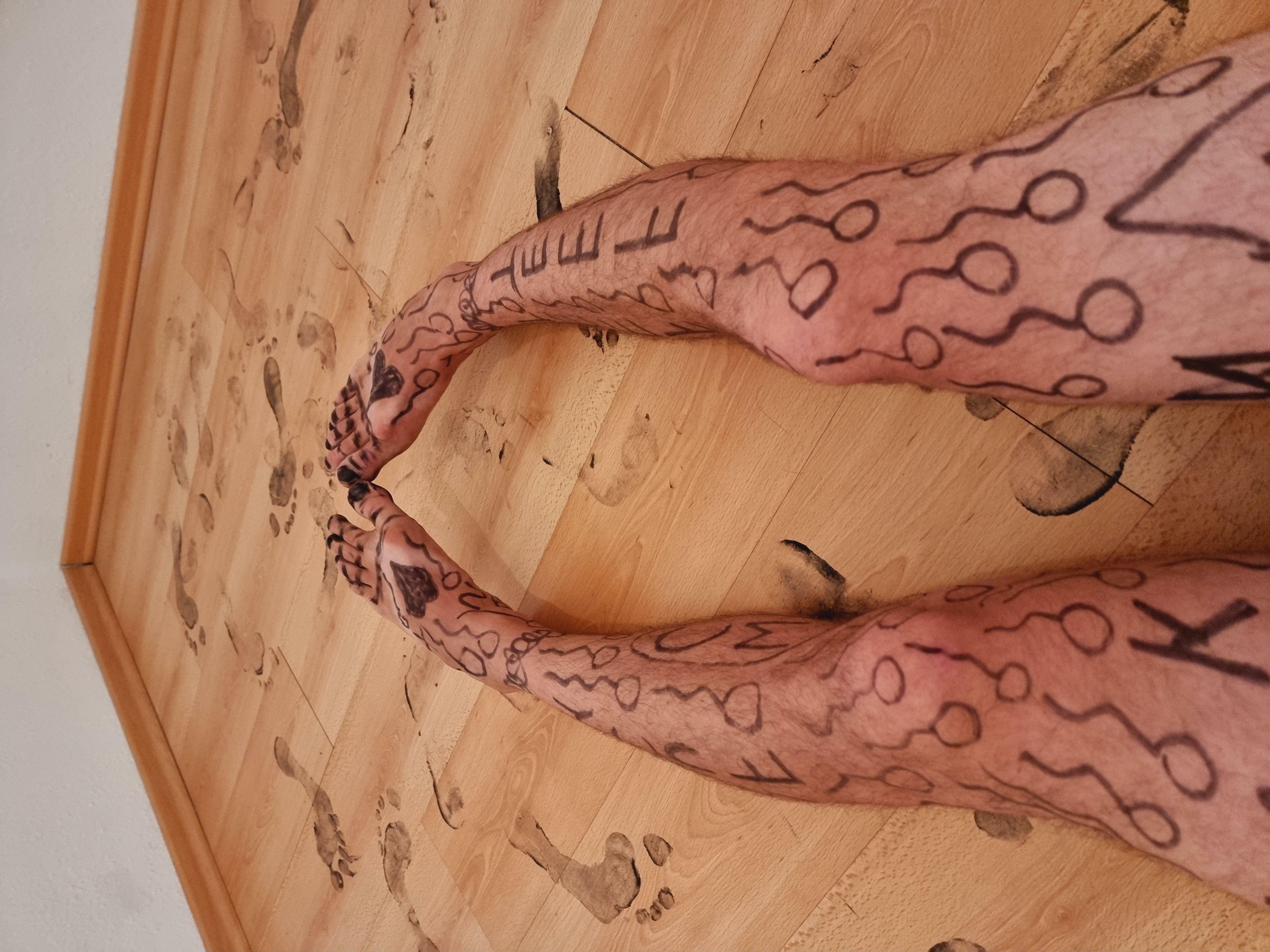 Kinky Bodywriting with WC fetish — 11