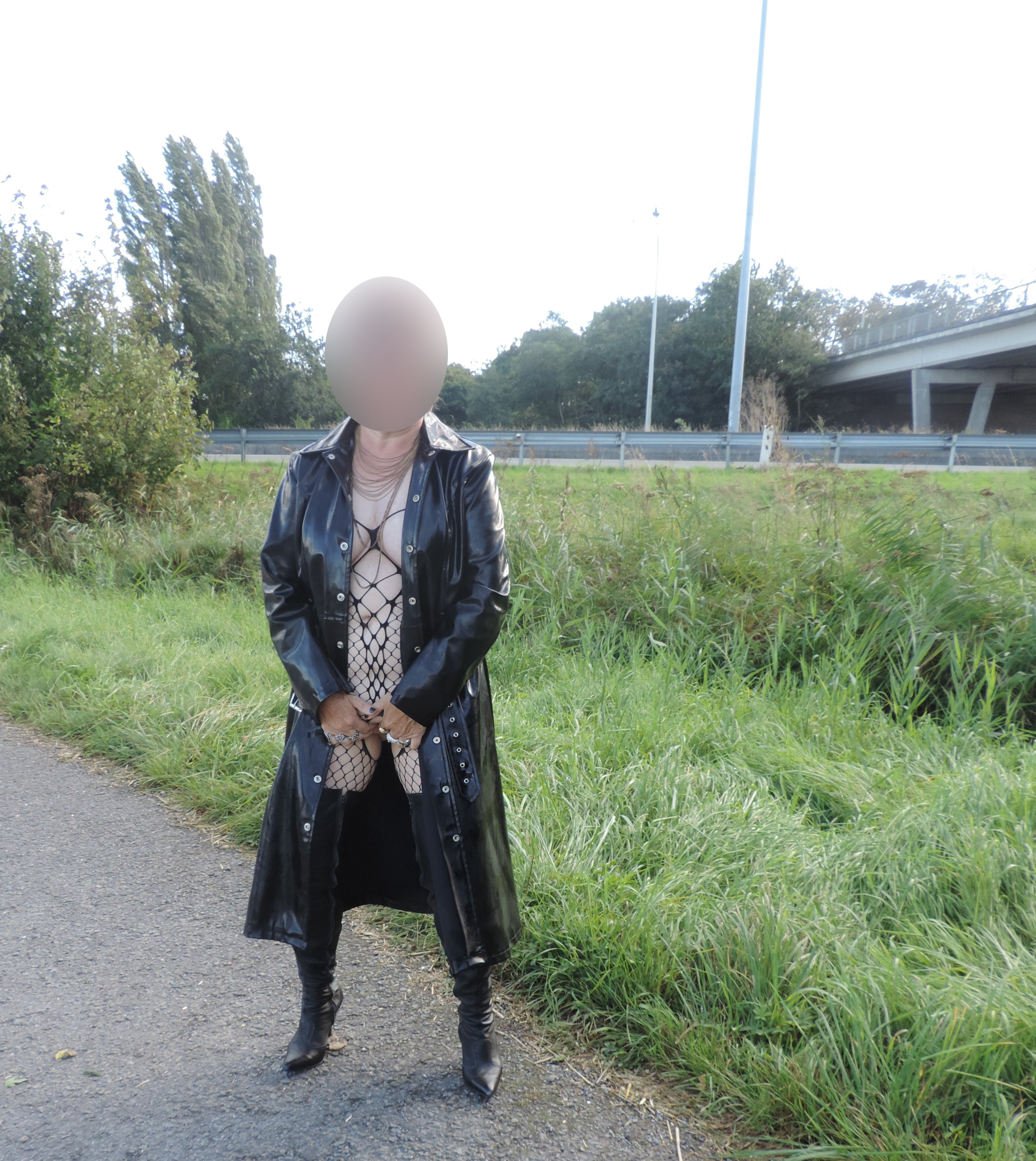 Tine - horny slut outside masturbating — 37