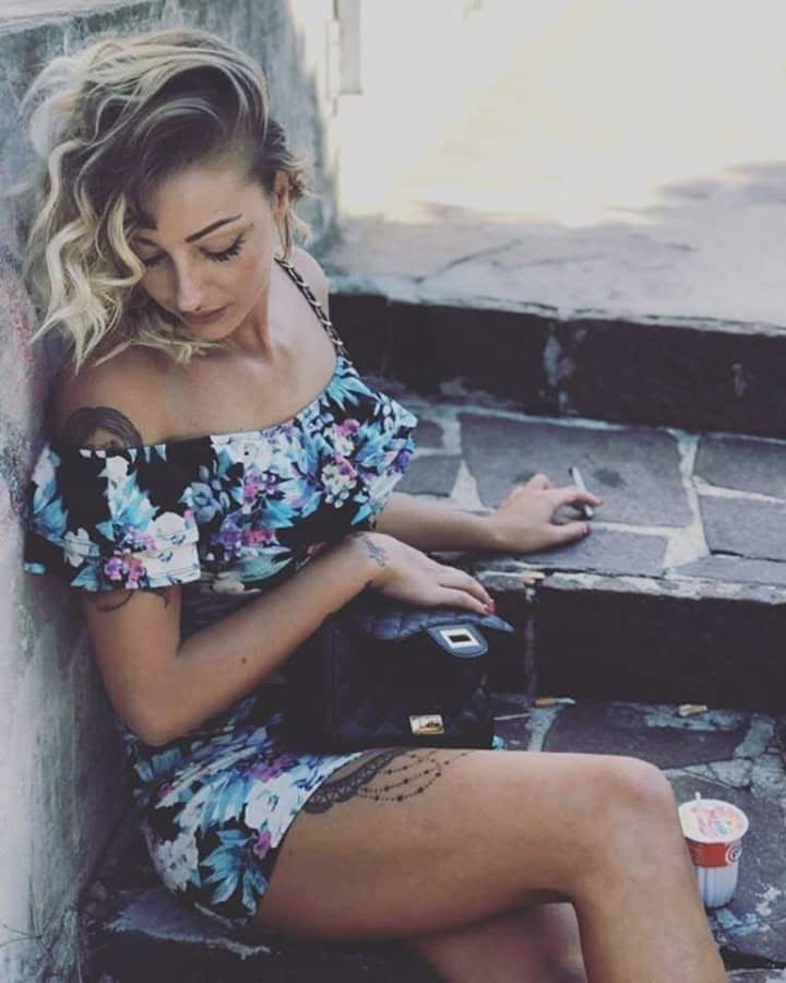Sexy smoking — 11